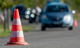 Araç kilometre sorgulama nasıl yapılır? PTT, muayene kayıtları, servis geçmişi ve ekspertiz ile araç KM bilgisini nasıl kontrol edebileceğini öğrenin.