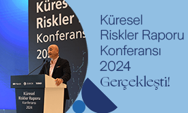 Zurich Türkiye CEO’su Yılmaz Yıldız, Küresel Riskler Raporu 2024 tanıtımında konuşma yaparken.